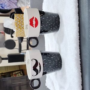 ARLINGTON DESIGNS HALLOWEEN MR. and MRS. VAMPIRE MUG SET